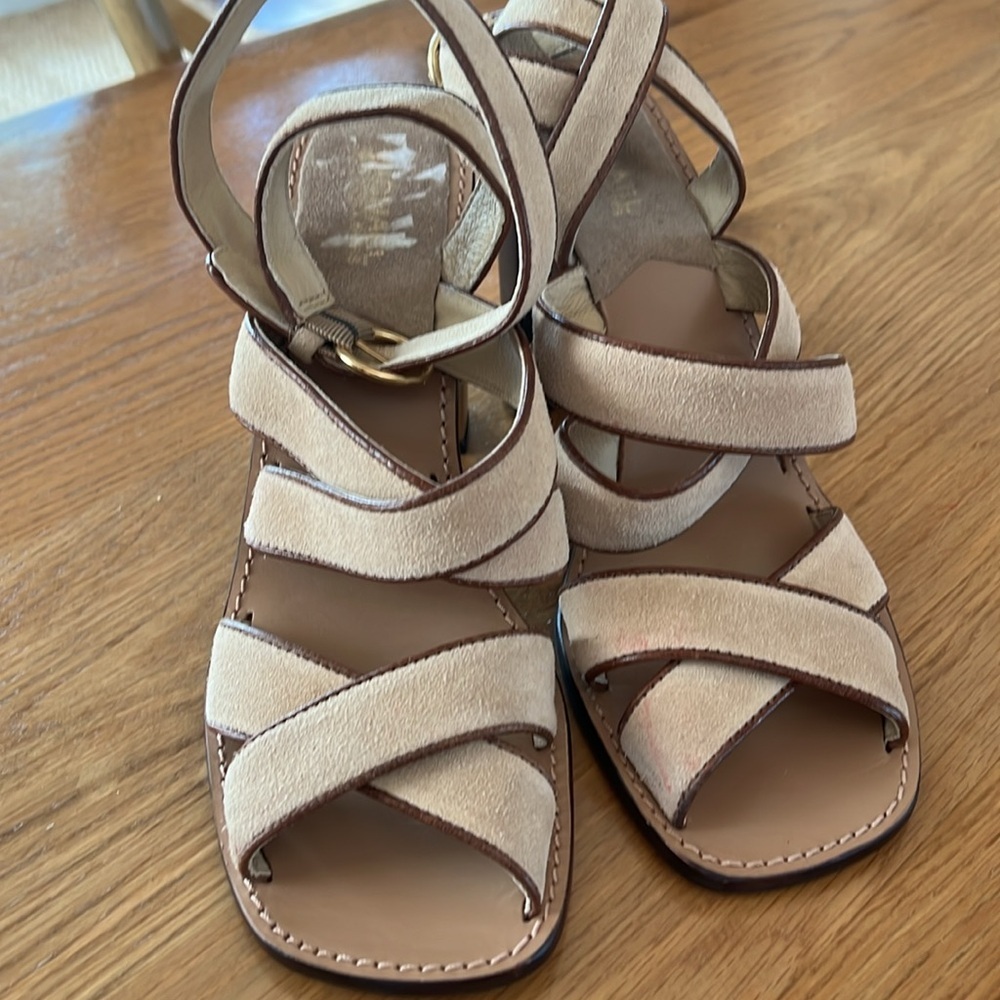 Michael Kors Natural Suede Sz 11 Women’s Block Heel Strappy Sandal Square Toe - Picture 14 of 15